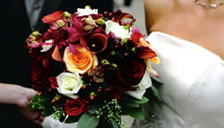 Rose wedding bouquet in fall colors.
